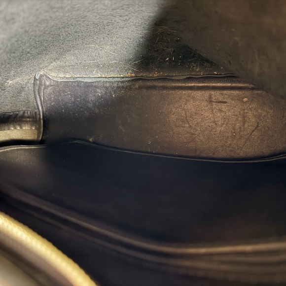 Vintage Coach Black Leather Shoulder Bag - Picture 9 of 9